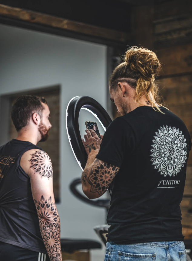 JB filming a finished mandala sleeve